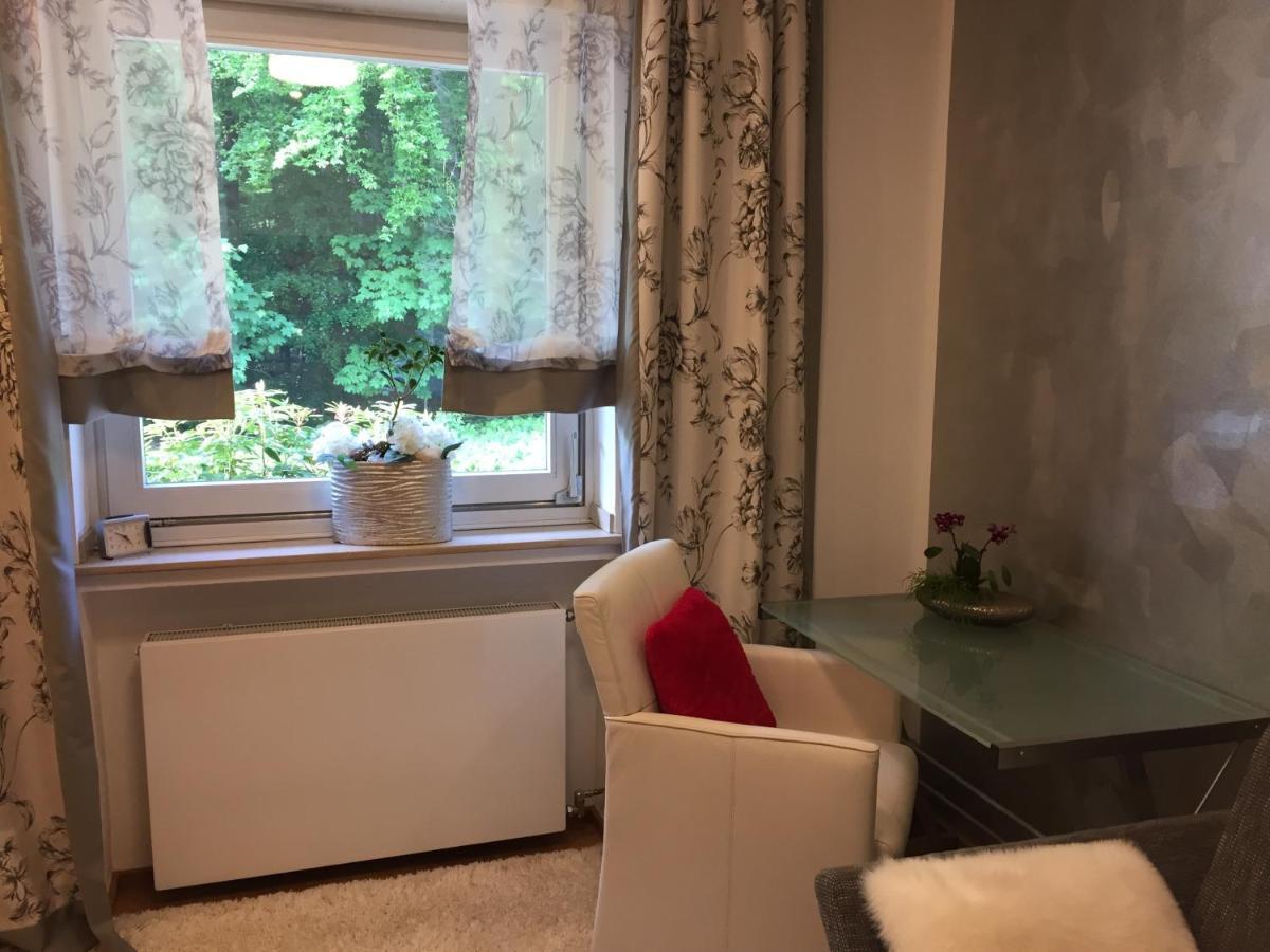 Airport Rooms Waldblick Köln Kültér fotó